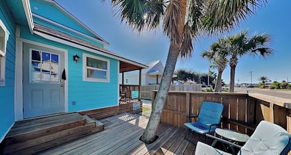 Casa De Poe by Silver Sands Vacation Rentals