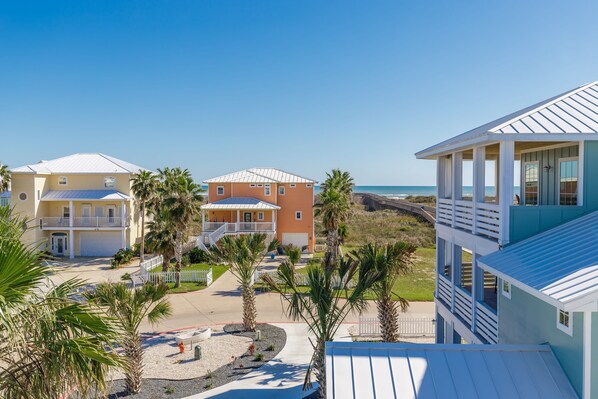 House (4 Bedrooms) | Property amenity - Mermaids Lair by Silver Sands Vacation Rentals (Port Aransas)