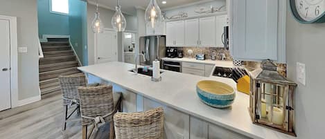 Casa (4 Bedrooms) | Servicio de la propiedad