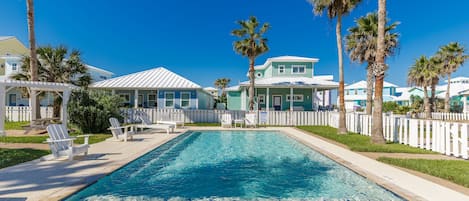 House (4 Bedrooms) | Property amenity