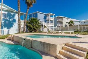 House (4 Bedrooms) | Property amenity - Mermaids Lair by Silver Sands Vacation Rentals (Port Aransas)
