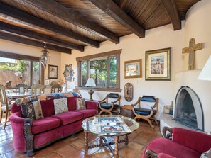 House (2 Bedrooms) | Front of property