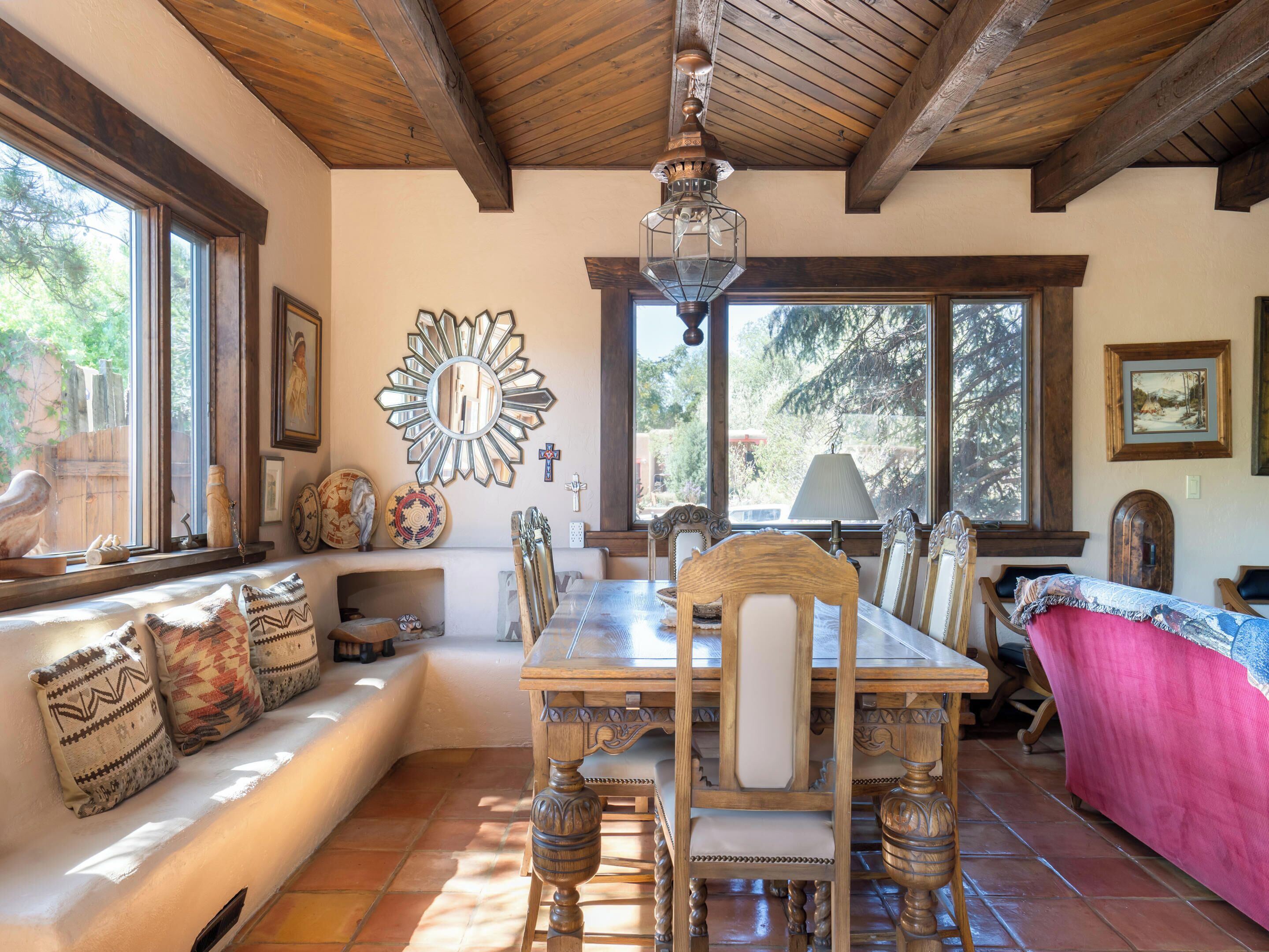 House (2 Bedrooms) | Property amenity