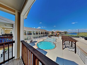 Studio (3 Bedrooms) | Façade de l’hébergement