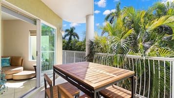 Condo, Multiple Beds, Pool Access, Pool View (207 - No Pets Allowed) | Outdoor dining
