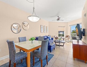 Dining - Crystal Palms (Treasure Island)