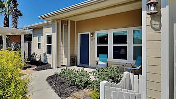 House (3 Bedrooms) | Bahagian luar