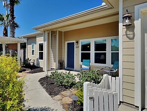 House (3 Bedrooms) | Depan hartanah