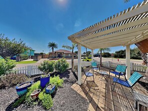 House (3 Bedrooms) | Property amenity - Coastal Cotter by Silver Sands Vacation Rentals (Port Aransas)