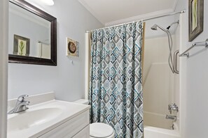 Condo, Multiple Beds, Balcony, Beach View | Bathroom | Designer toiletries, towels, toilet paper - Seaside Villa 142 (Hilton Head Island)