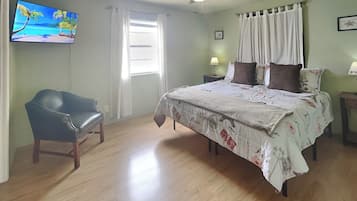House (3 Bedrooms) | Property amenity