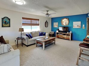 House (3 Bedrooms) | Property amenity