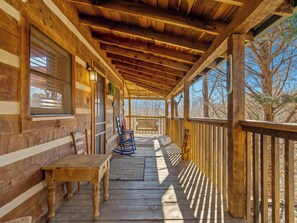 Studio (1 Bedroom) | Property amenity - Little Bear Lookout by Jackson Mountain Rentals (Gatlinburg)