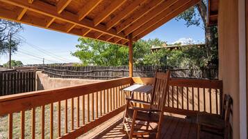 House (2 Bedrooms) | Property amenity