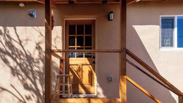 House (2 Bedrooms) | Property amenity