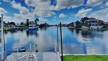 House (3 Bedrooms) | Property amenity