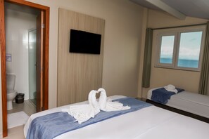 1 habitación, tabla de planchar con plancha, wifi gratis y ropa de cama