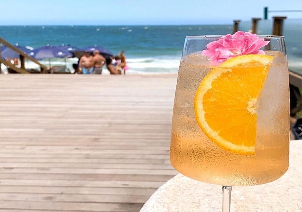 Foto - Pousada Roberto Monteiro - Frente Mar