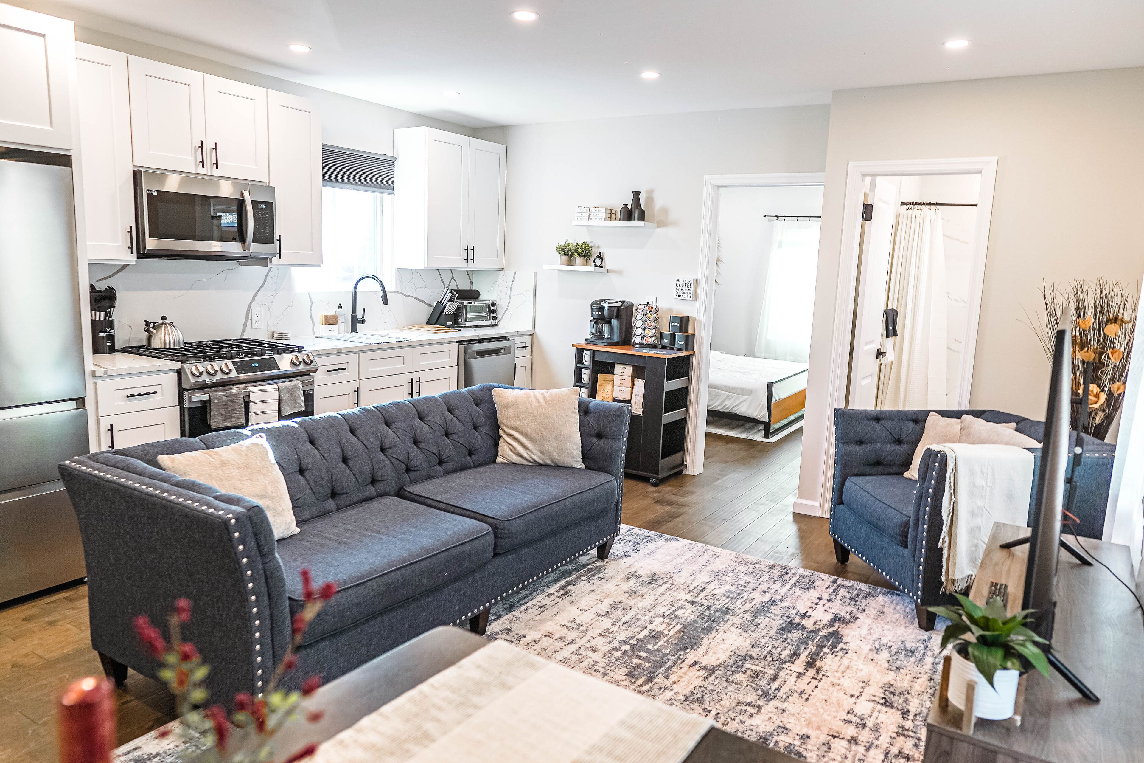 المنشأة من الداخل