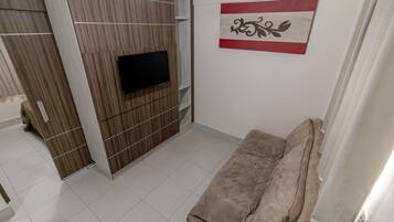 1 bedroom, in-room safe, free WiFi