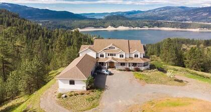 Magnificent 8500 sq. ft. Luxurious River/Mountain View house