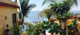 Beautiful  home with Ocean View and pool