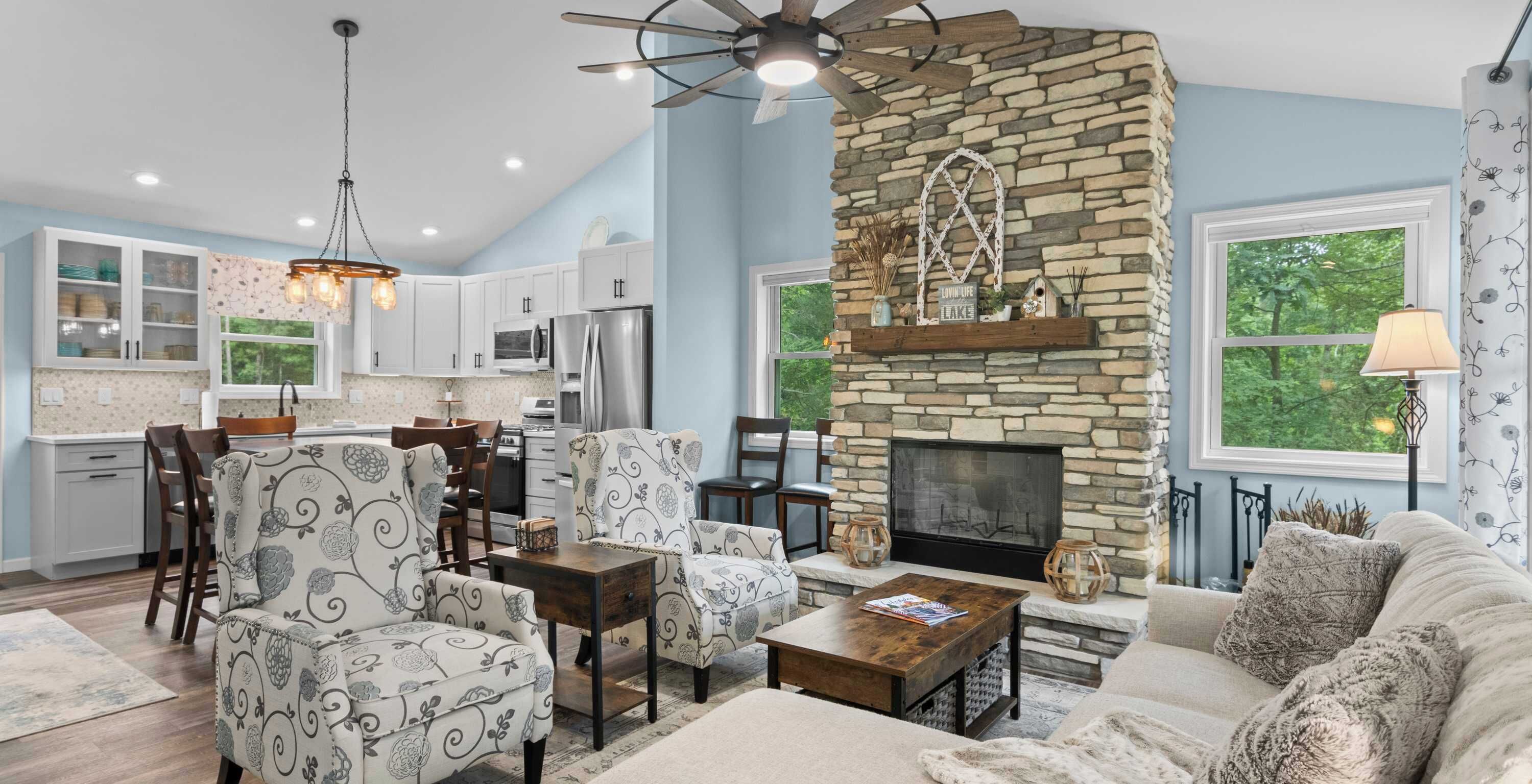 TV, fireplace, offices