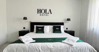 Hola Hotel