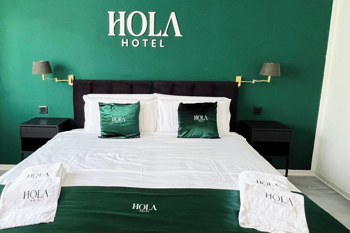 Double Room | Hypo-allergenic bedding, desk, laptop workspace, free WiFi