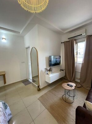 Living area - Merryhome, Studio Avec bcp de Charme (Abidjan)