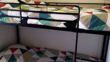 Wi-Fi gratuit, draps fournis