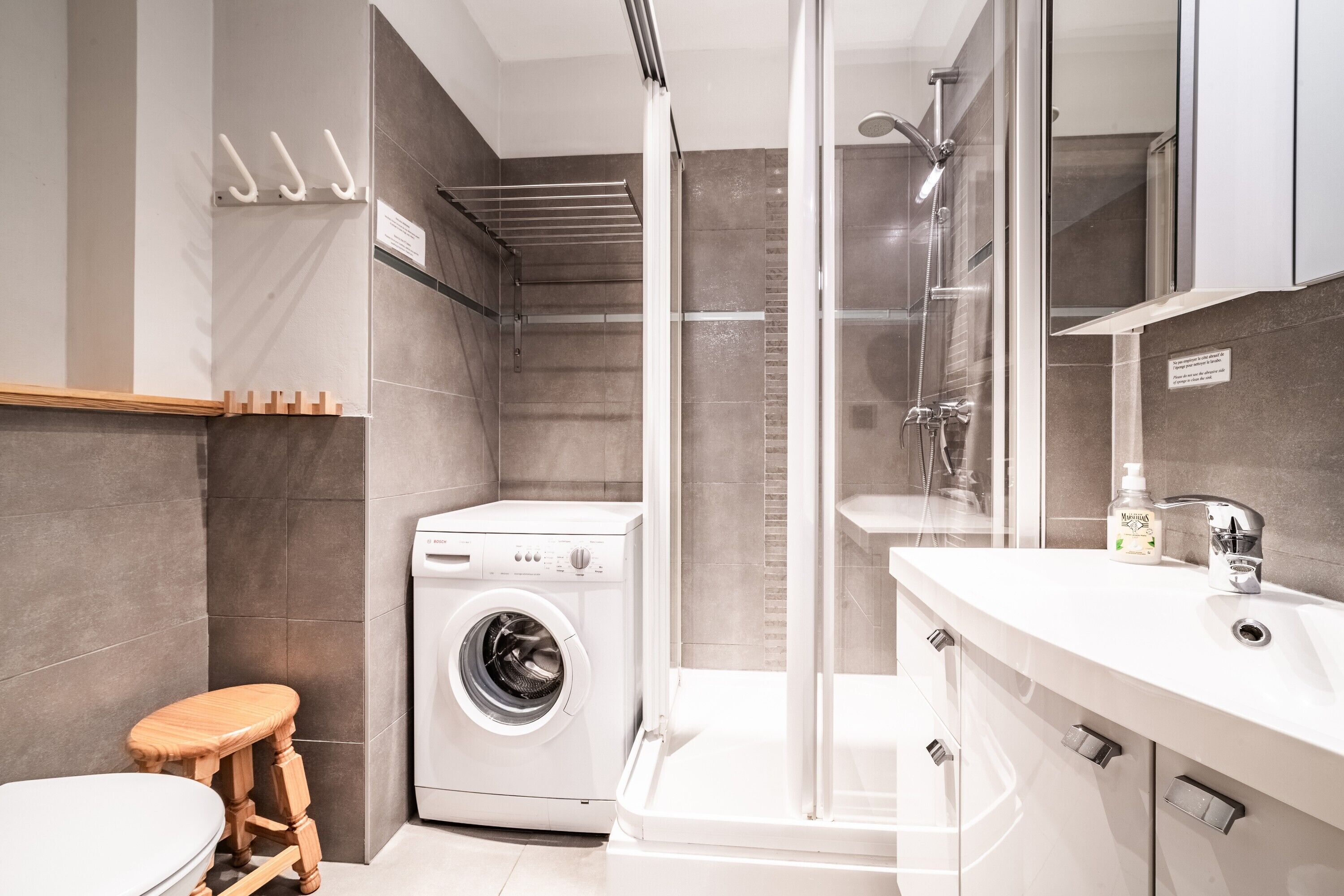 Dusche, Haartrockner