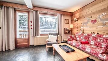 TV, DVD player, table tennis