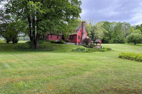 Back yard in Spring (guest photo credit)