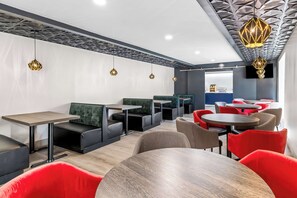 Free breakfast - Best Western Buffalo Inn & Suites (Buffalo)