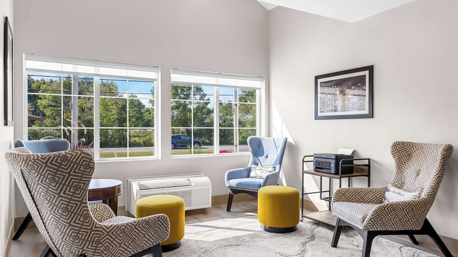 Best Western Buffalo Inn & Suites