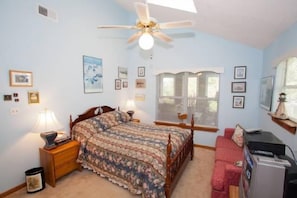 4 bedrooms, Internet, bed sheets