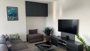 Smart TV y libros 