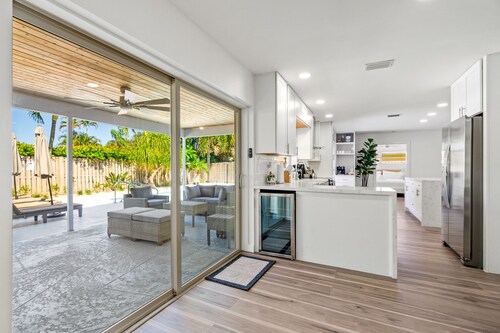 Stunning Retreat - Hot Tub - Sauna - Heated Pool - Games Room- Cold Plunge