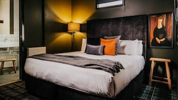 13 bedrooms, free WiFi, bed sheets