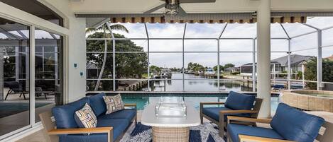 Outdoor pool, a heated pool