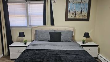 2 slaapkamers, een strijkplank/strijkijzer, reisbedje, gratis wifi