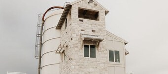 Stay in the top 2 floors of the brand new Silo Inn, near Zion!