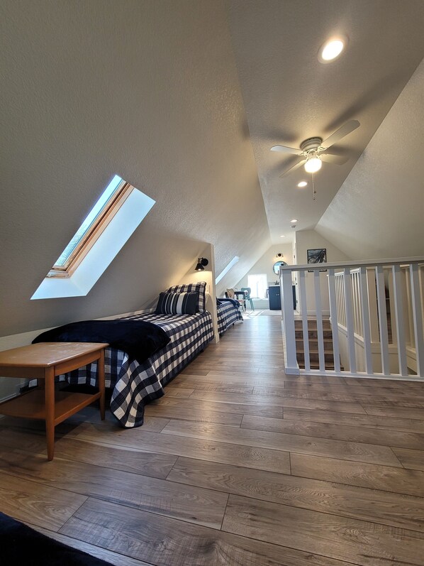 3 Schlafzimmer, Bügeleisen/Bügelbrett, WLAN, Bettwäsche