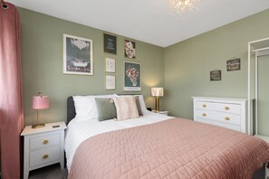 House | 4 bedrooms - Harley s Way - Short Walk to Beach and Village (Saundersfoot)