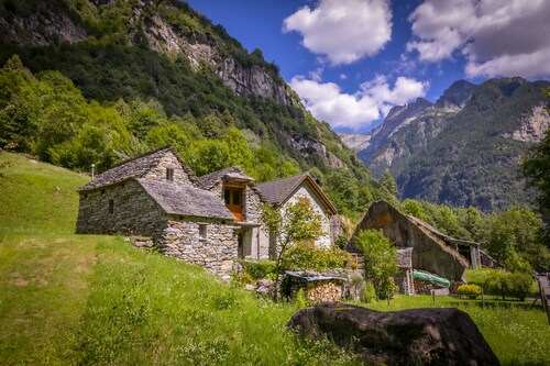 Casa Mima 2 Gerra Verzasca for 6, Gerra Verzasca, Switzerland