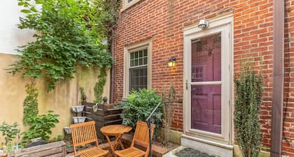 228 Catherine Street