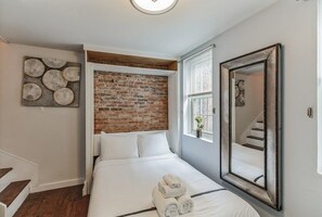 2 bedrooms, individually decorated, individually furnished