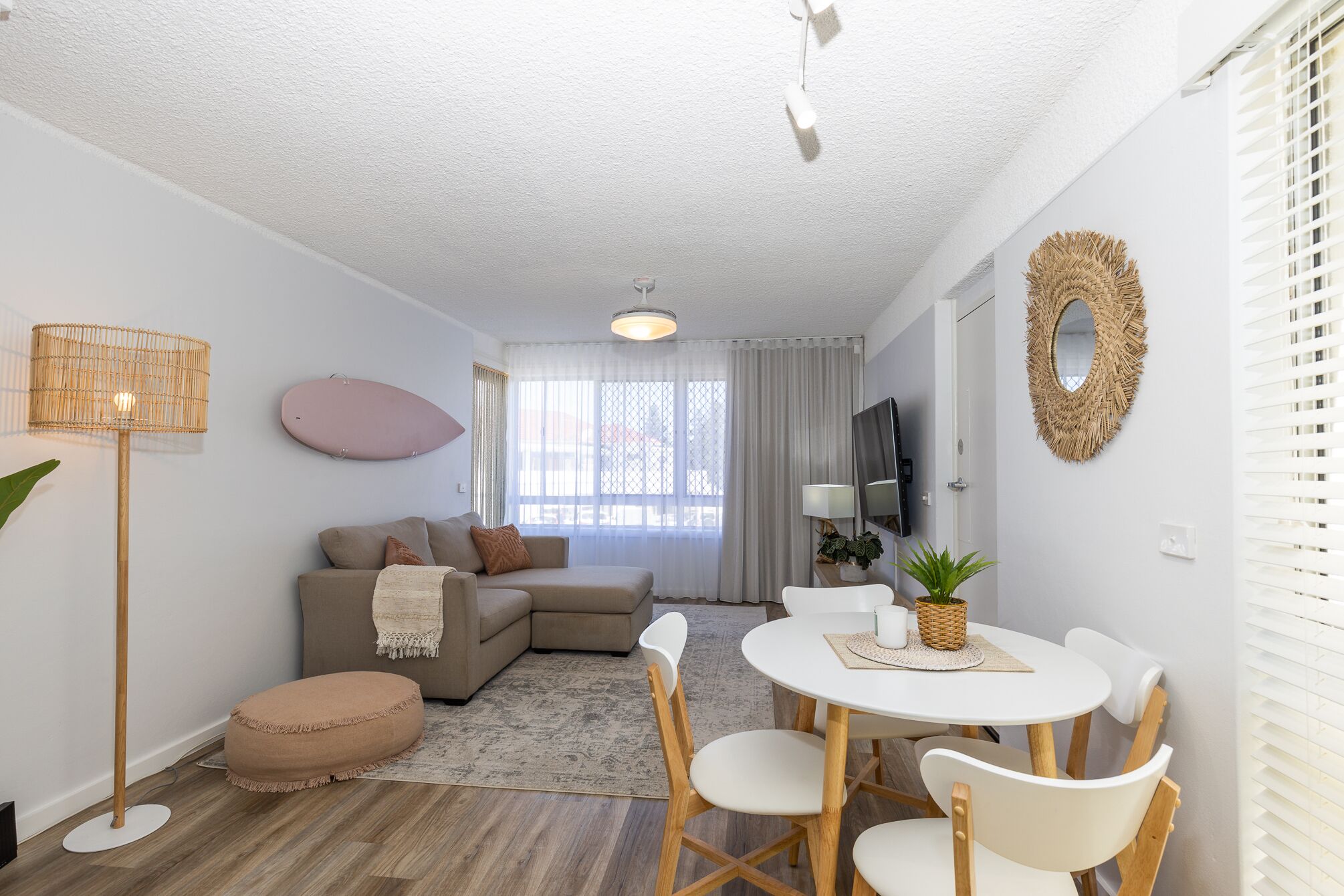 Totally Beachin'! Fantastic Apartment In The Middle Of It All! - Yamba