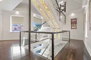 Interior - Franklin Manor-Columbus Downtown Luxury Estate. (Columbus)